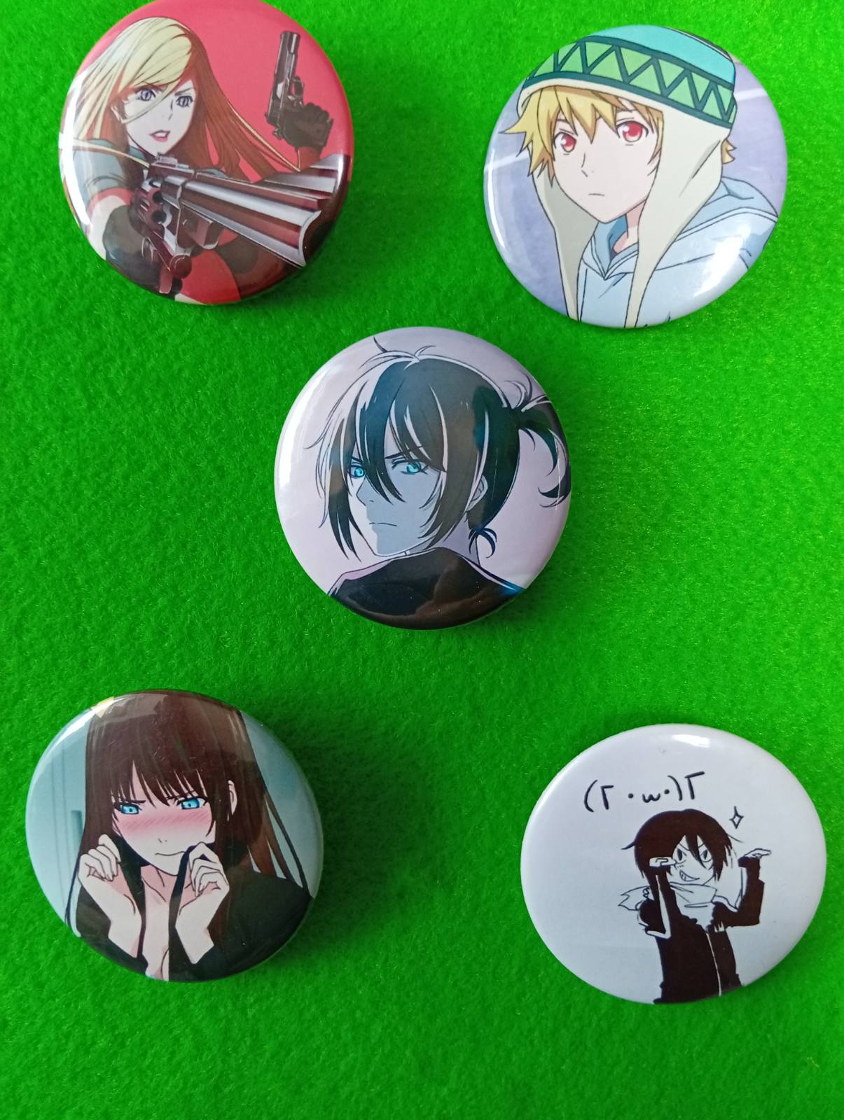 Значок Безхатній Бог / Noragami в ассортименті | 44мм