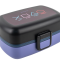 Ланчбокс для їжі. Виготовлений з харчового пластику. Розділений на два відділи, має 2 додатковій ємності, доповнений столовим приладдям. Об'єм 1150 мл.K23-180-3