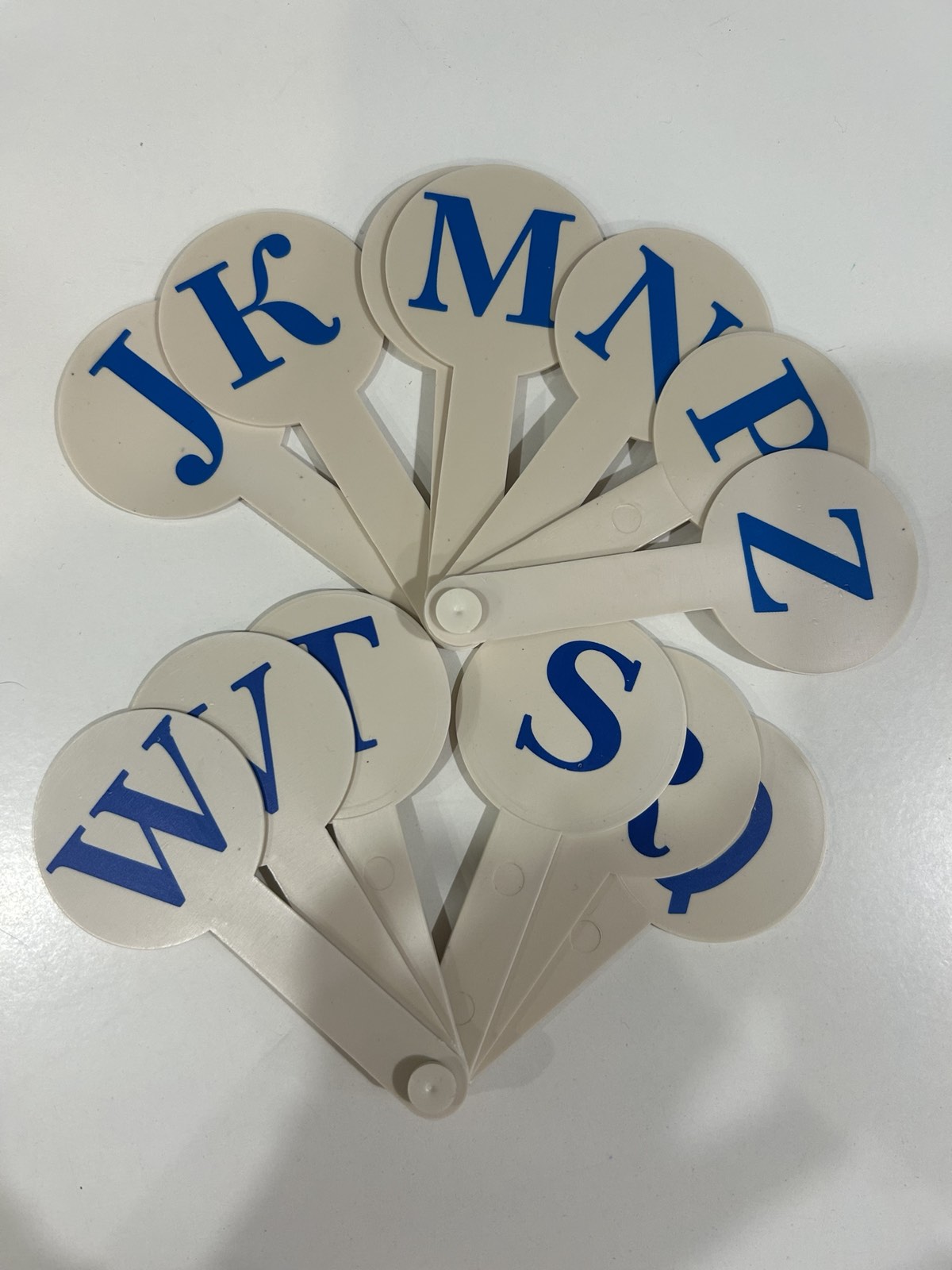 Веер букв английская азбука