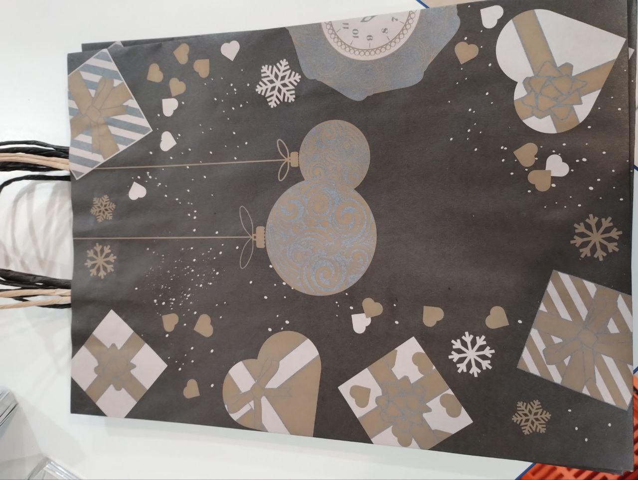 Пакет новорічний крафт - Радіка Лкф В4-16 (35х25х8,5 см)