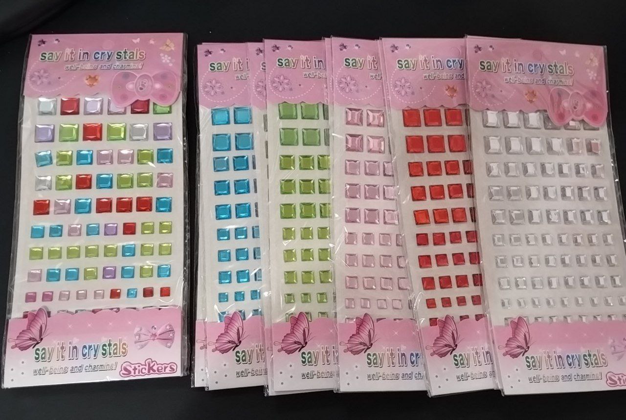 Наліпки Стрази акрилові Квадрат 84шт ST 8707