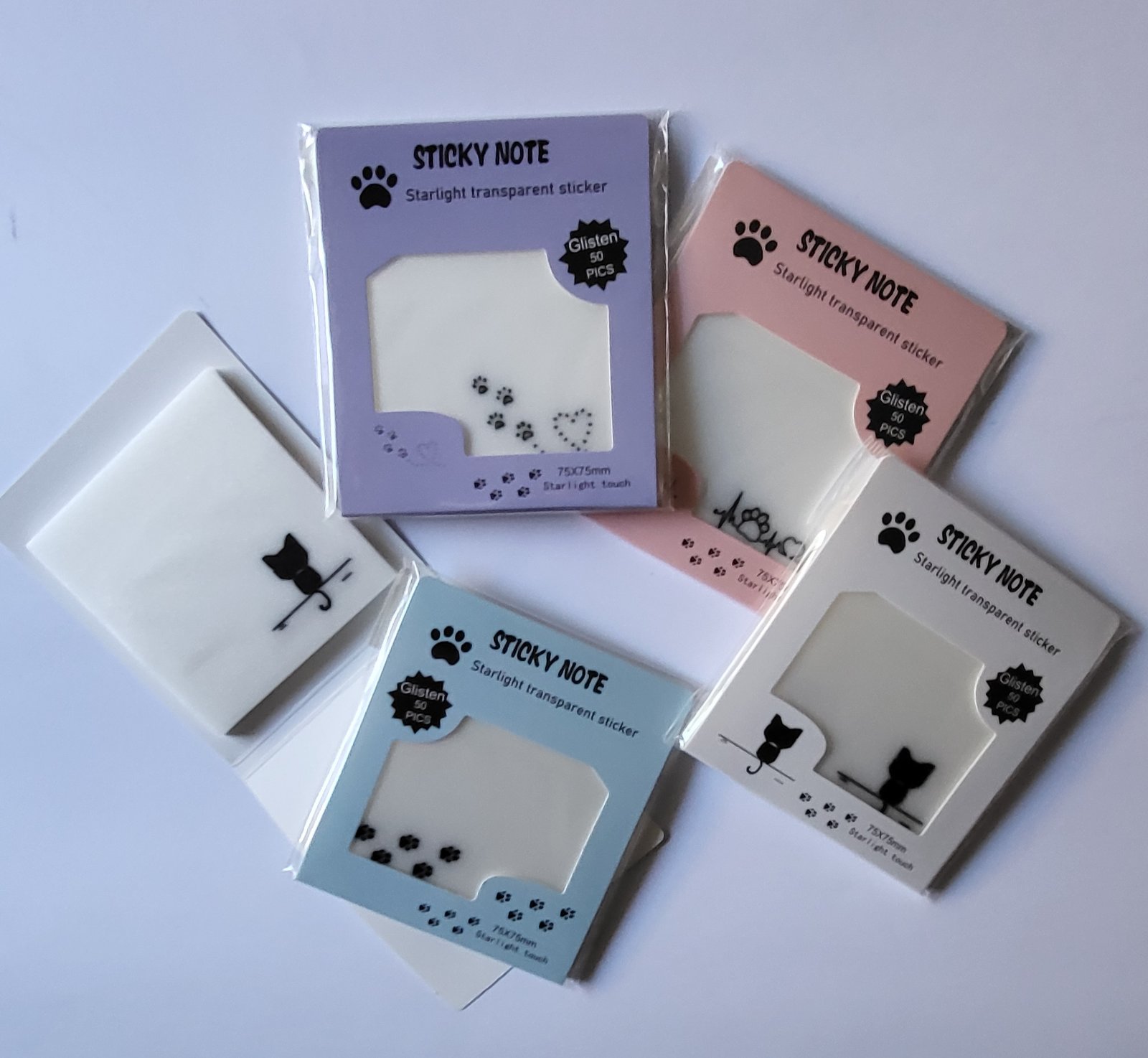 Папір для нотаток пластиковий полупрозорий з клейким шаром 73*73мм  Лапки котика (липкий блок)