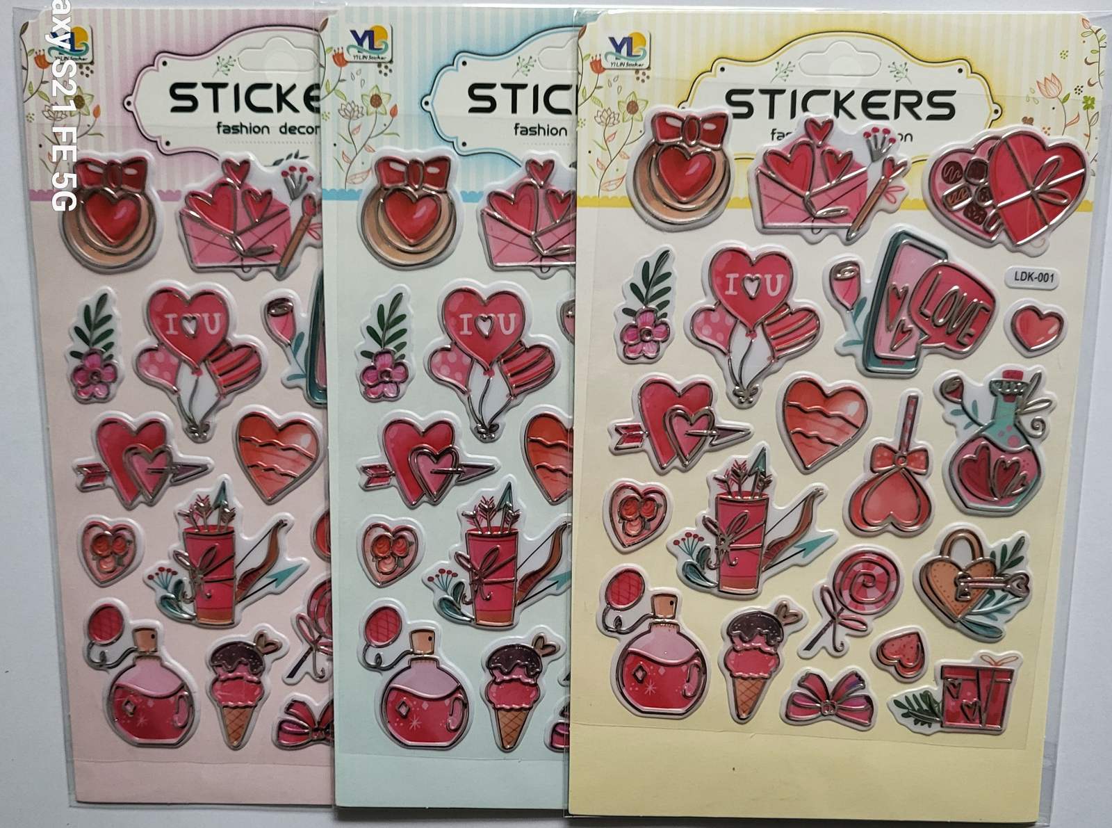 Наліпка пластикова з фольгою 15*24см, Сердця